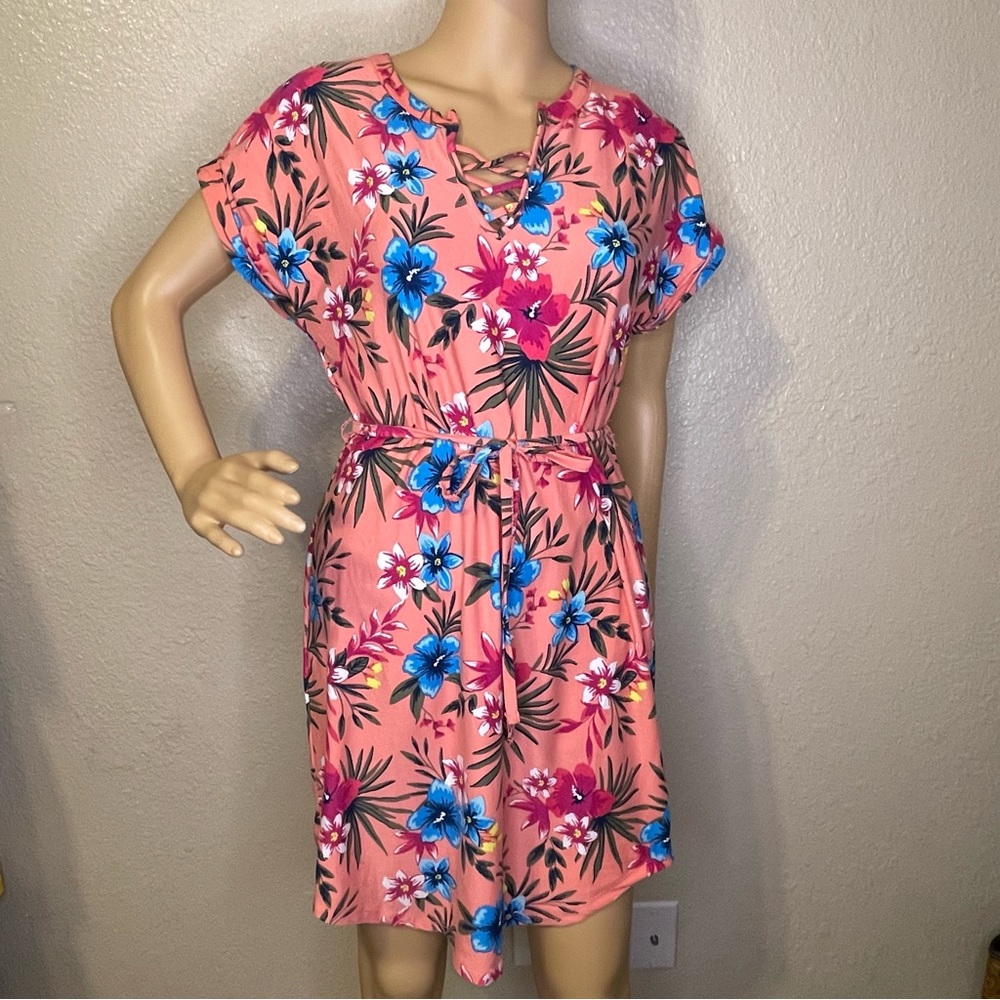 Weavers Floral Short Sleeve Fitted Dress Peach blue Pink White Size Large